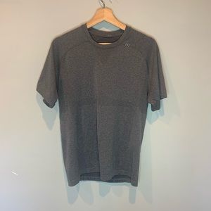 Men’s LuLuLemon Tee